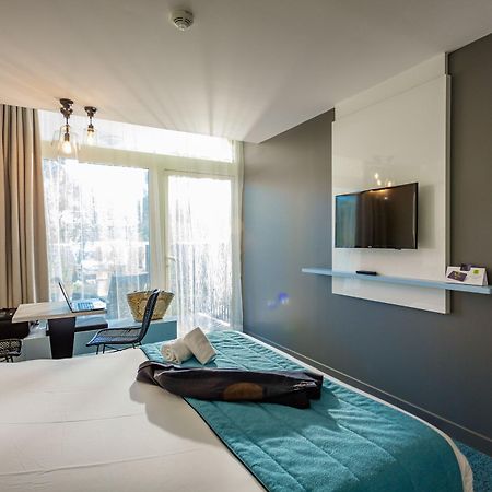Logis Hotel Les Pins - Operalia Balaruc-les-Bains Luaran gambar