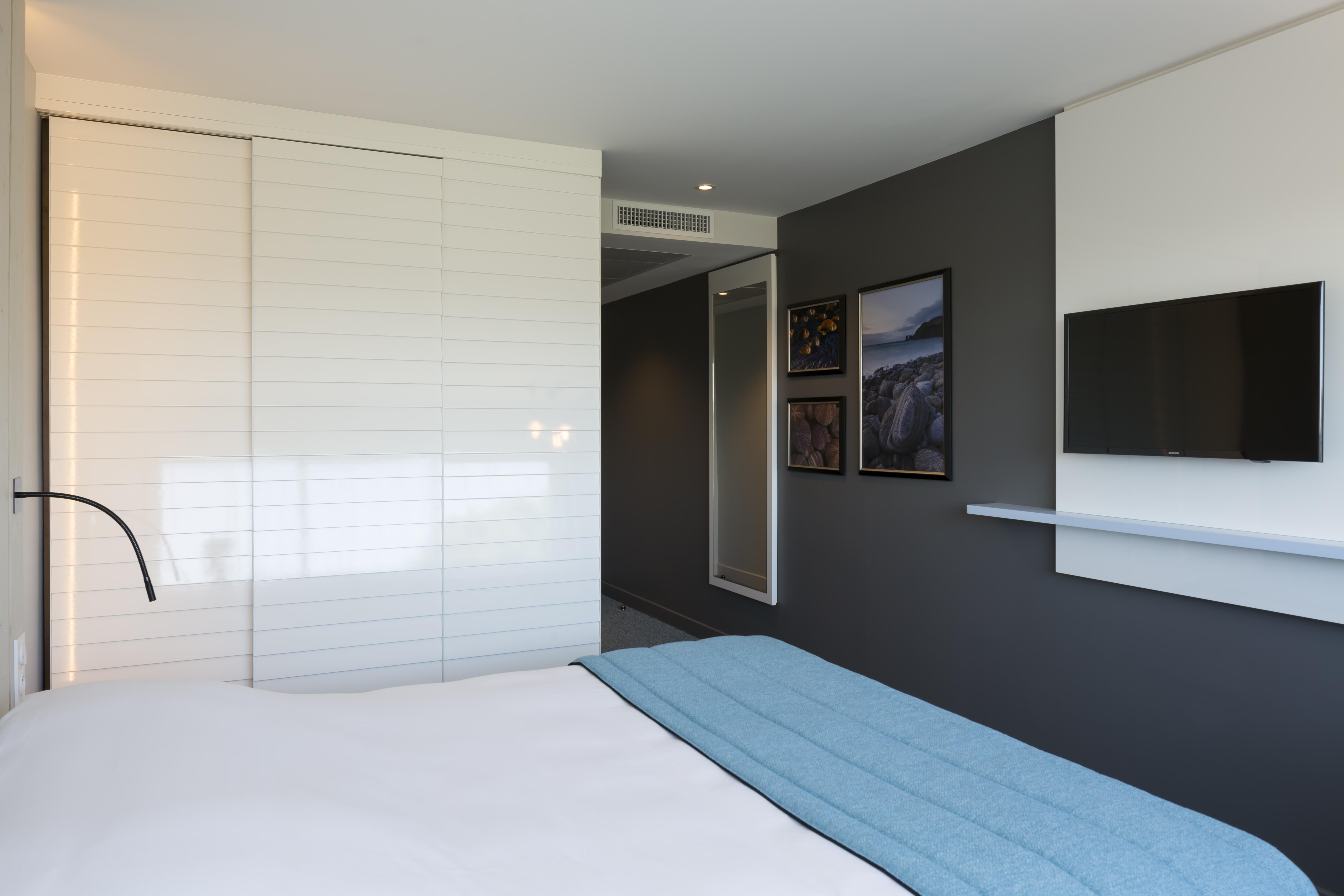 Logis Hotel Les Pins - Operalia Balaruc-les-Bains Luaran gambar